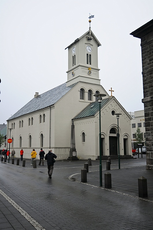 ABC_4684.jpg - Reykjav�k - L'�glise luth�rienne de D�mkirkjan, construite en 1796.